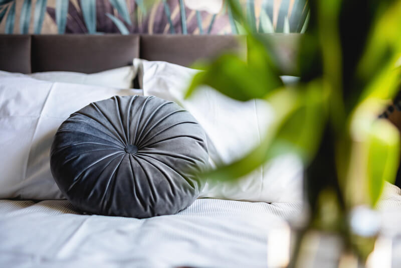 The Art of Home Staging: A Comprehensive Guide to Selling Your Home Faster
